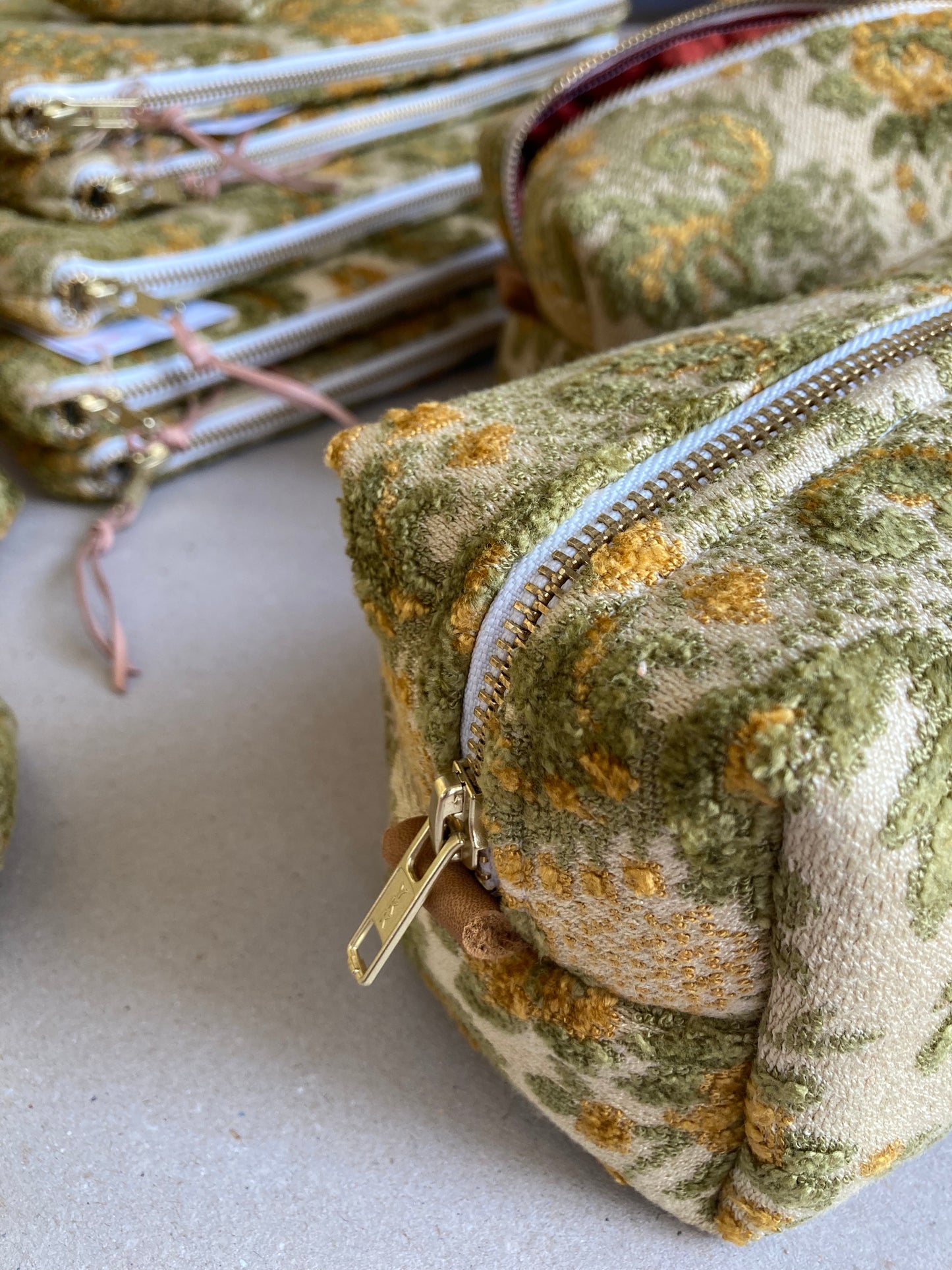 Trousse carrée